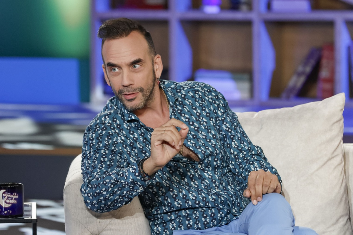 Πάνος Μουζουράκης: Η κουμπαριά με την Παπαρίζου, το όνομα του γιου και η πρόταση γάμου σε escape room