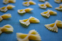 Pasta chips: Η νέα τρέλα του TikTok και πώς να φτιάξεις