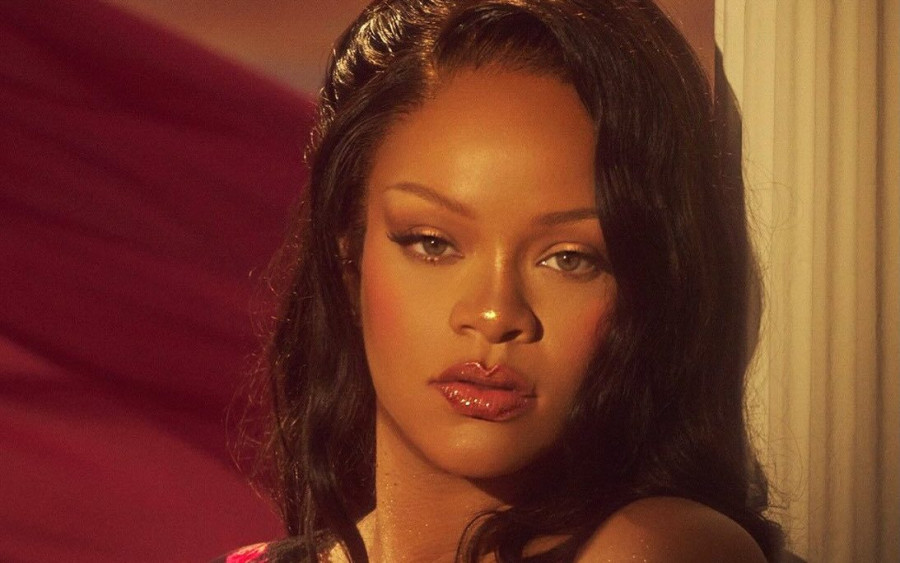 Η Rihanna δημοσίευσε την πρώτη οικογενειακή φωτογραφία με τον A$AP Rocky και τα τρία τους παιδιά