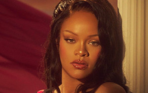 Η Rihanna δημοσίευσε την πρώτη οικογενειακή φωτογραφία με τον A$AP Rocky και τα τρία τους παιδιά