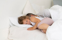 Ήρεμος ύπνος για τα παιδιά: 3 διασκεδαστικοί τρόποι να νικήσετε τους νυχτερινούς φόβους