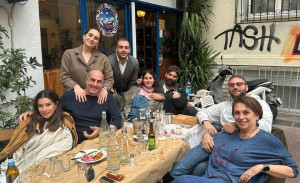 Οικογένεια Βουλγαράκη: Το πρώτο καλοκαίρι με δύο μωρά! Τα καρέ από τις διακοπές στο εξοχικό τους