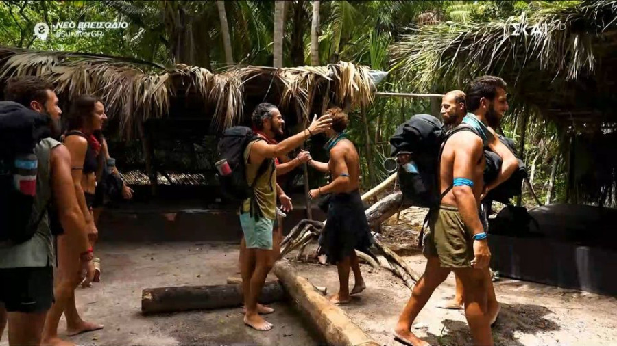 Survivor: Οι πρώτες ώρες στην κοινή παραλία και το σοκ της μεταγραφής παικτών που έφερε δάκρυα