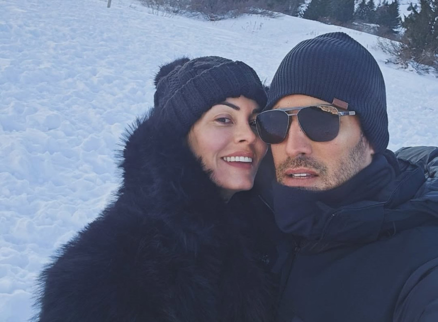 Κορινθίου - Καραθανάσης: Από την Ιταλία στο ηλιόλουστο St. Moritz της Ελβετίας, περπατώντας στην παγωμένη λίμνη του