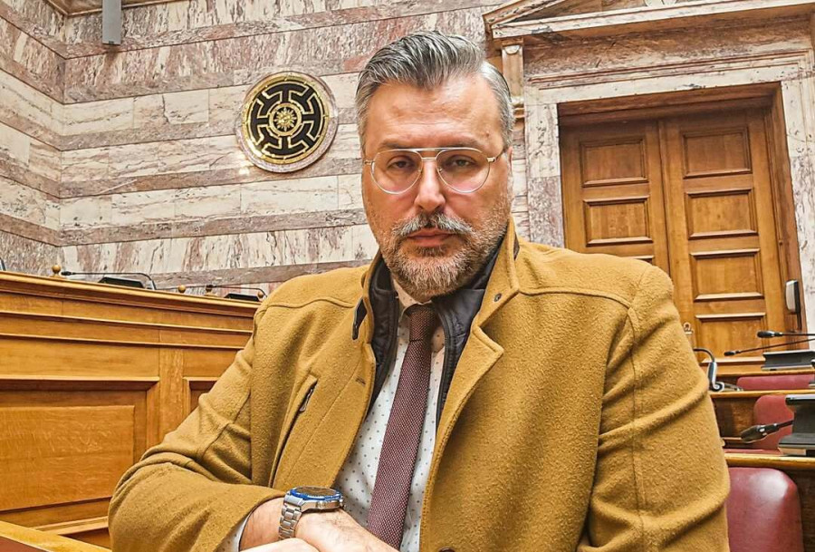 Γιάννης Καλλιάνος: Η πιο δύσκολη στιγμή της ζωής του. Πώς είπε στη μητέρα του ότι πέθανε ο πατέρας του