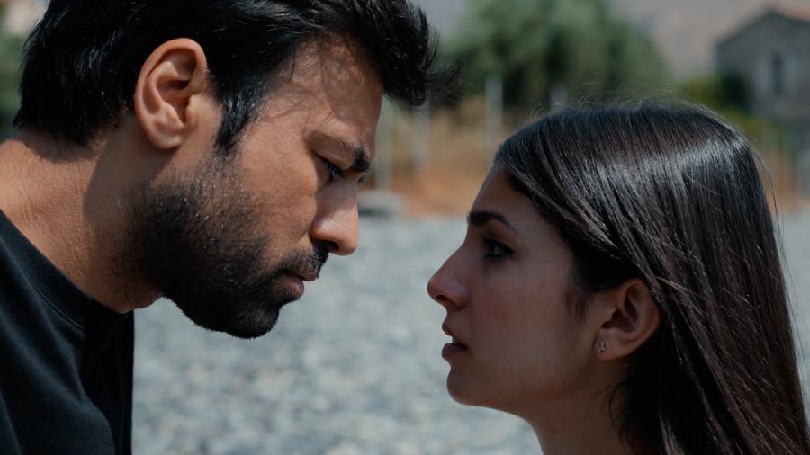 Η γη της ελιάς: Ο Στέφανος μετακομίζει στο σπίτι της Βασιλικής και ετοιμάζει νέα πρόταση γάμου