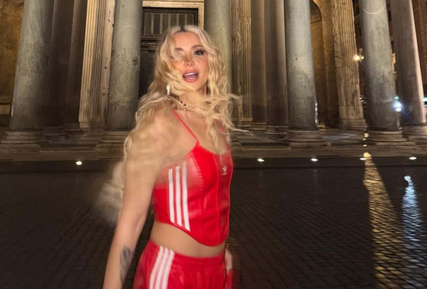 Josephine: 24 ώρες στη Ρώμη ήταν αρκετές για να γεμίσει τις μπαταρίες της και να επιστρέψει ανανεωμένη