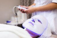 Light Face Therapy: Οι 3 πιο δημοφιλείς τάσεις αυτή τη στιγμή