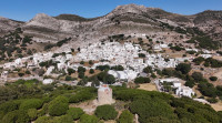 Όπου υπάρχει Ελλάδα: Η ορεινή Απείρανθος της Νάξου το σημερινό στούντιο της εκπομπής