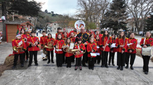 Όπου υπάρχει Ελλάδα: Αποχαιρετά το 2025 από τα hot spots των εορτών