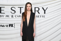 Grace Gummer: Η κόρη της Meryl Streep, μια εντυπωσιακή αποκάλυψη στο “Love Story”
