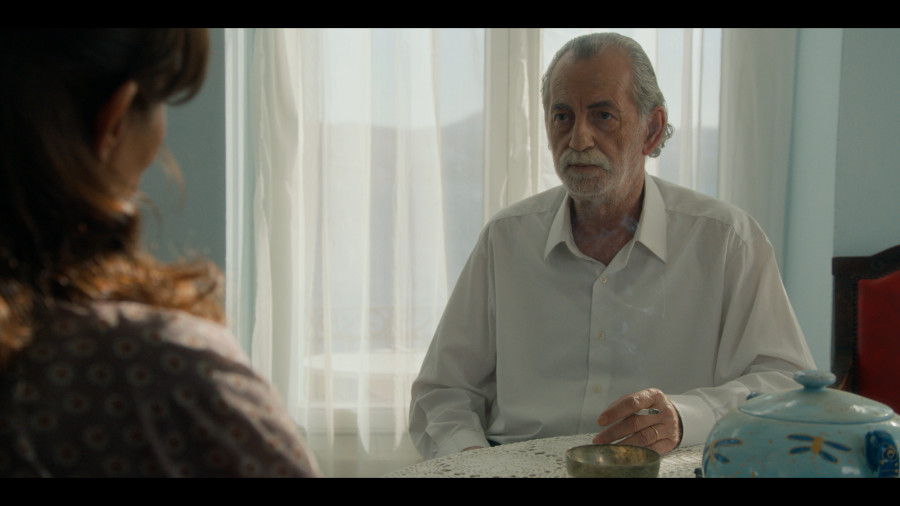 Porto Leone: Ο παππούς της Λένας έρχεται από τη Σύρο και φέρνει αναταραχή στο σπίτι του Βούλγαρη