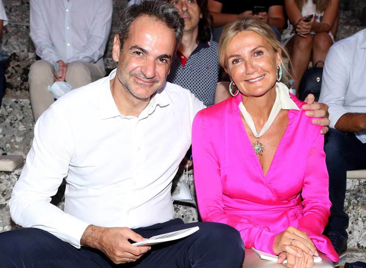Μαρέβα Μητσοτάκη: "Συγχαρητήρια Κυριάκο, τα κατάφερες" λέει και εξηγεί πώς ακριβώς