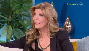 Κατερίνα Στανίση: Η ζωή πίσω από τα φώτα, οι συνεργασίες που αρνείται και η εξομολόγηση για τον έρωτα και τη μοναχικότητα