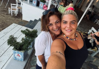 Δανάη Μπάρκα: Το βίντεο που ανέβασε με τη μάνα της και το 'σκασε εκτός Αθηνών μη και τη βρει