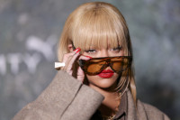 Rihanna: Γέννησε κοριτσάκι και αποκάλυψε το ιδιαίτερο όνομα που θα πάρει - Η τρυφερή φωτό μαμάς και κόρης