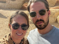 Nina Flohr: Οι πρώτες φωτογραφίες από τις διακοπές στo Ιόνιο γράφοντας «homeland»