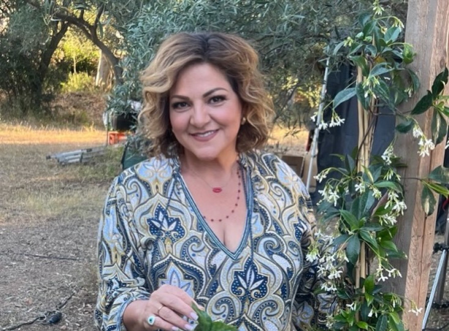 Βίκυ Σταυροπούλου: Έχει δυσκολέψει πολύ η δουλειά του ηθοποιού!