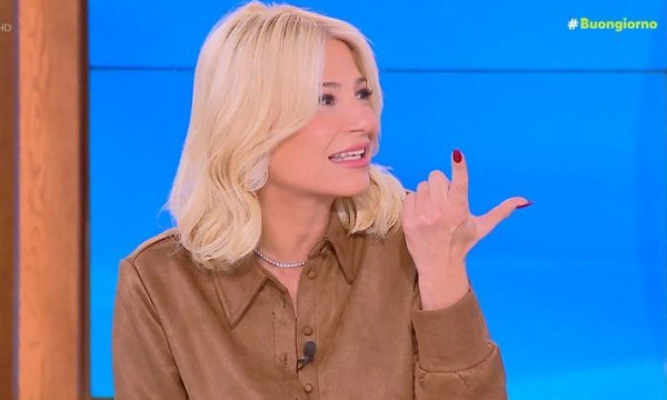 Φαίη Σκορδά: Συνειδητοποίησε τι δεν έχει πληρώσει ποτέ και σοκαρίστηκε