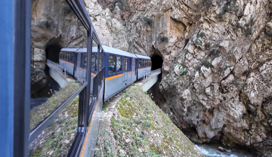 Όπου υπάρχει Ελλάδα - Καλάβρυτα: Οδοντωτός, το τρένο που ενώνει παρόν και παρελθόν