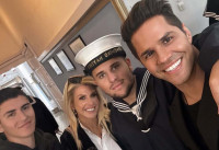 Συνάντηση κορυφής στον Πόρο! Ο γιος του Γιώργου Τσαλίκη, Βασίλης, ορκίστηκε δίπλα στον Άγγελο Λάτσιο στο ναυτικό