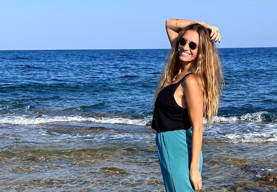 Μαρία Ένεζλη: «Δεν ήθελα να μπω σε σχέση αλλά το σύμπαν είχε άλλα σχέδια»