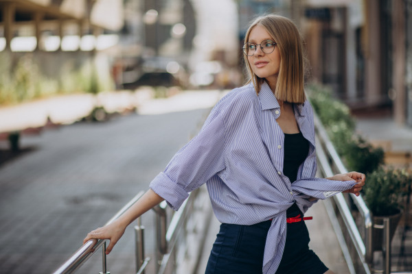 The anti-trend girl: Οι γυναίκες που αρνούνται πλέον τα microtrends