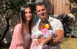 Δήμητρα Βαμβακούση: Πήγε την κόρη της σε μάθημα ποντιακών χορών και δείτε πώς αντέδρασε η μικρή