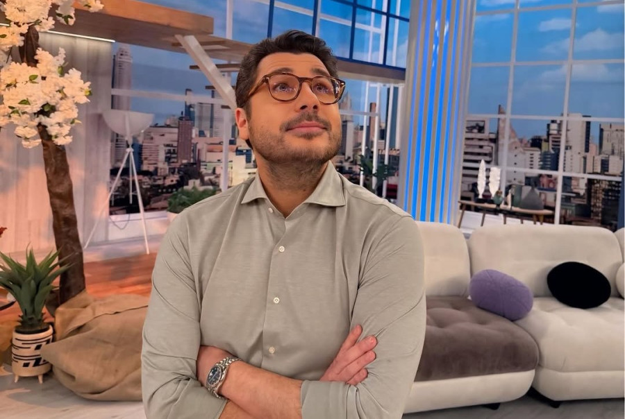 Λάμπρος Κωνσταντάρας: Απάντησε στο ερώτημα γιατί δεν έχει πάρει ακόμα εκπομπή και στο σχόλιο ότι «έκλεψε» τα φώτα της Τσολάκη