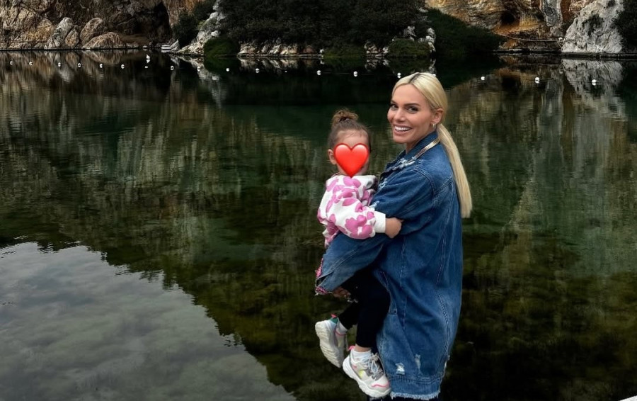 Iωάννα Μαλέσκου: Ο λόγος που ξεκίνησε ψυχοθεραπεία (και θα έπρεπε να κάνει κάθε νέος γονιός)