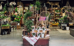 ReTuna: Το εμπορικό που δεν πουλάει τίποτα καινούργιο και σκίζει