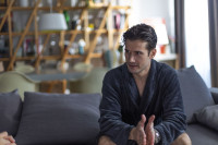 Μπαμπά σ' αγαπώ: Ψέματα και ερωτικά φιλιά