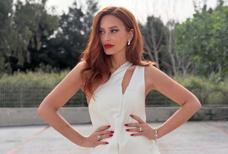 Σίσσυ Χρηστίδου: Πήγε για extensions και κατέληξε… Ραπουνζέλ με guest εμφάνιση της Ζέτας Μακρυπούλια