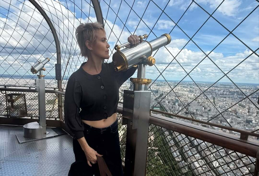 Κωνσταντίνα Μιχαήλ: Χόρεψε κάτω από τον Πύργο του Άιφελ σαν να μην την έβλεπε κανείς