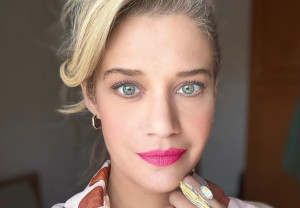 Τζένη Θεωνά: Το... μελό post για τους νονούς του νεογέννητου γιου της και η αποκάλυψη του ποιοι θα είναι