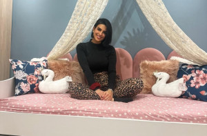 Πανεπιστήμιο vs παιδιά: Η Γαλάτεια Βασιλειάδη περιγράφει πώς πάει η προσαρμογή της από μαμά σε φοιτήτρια