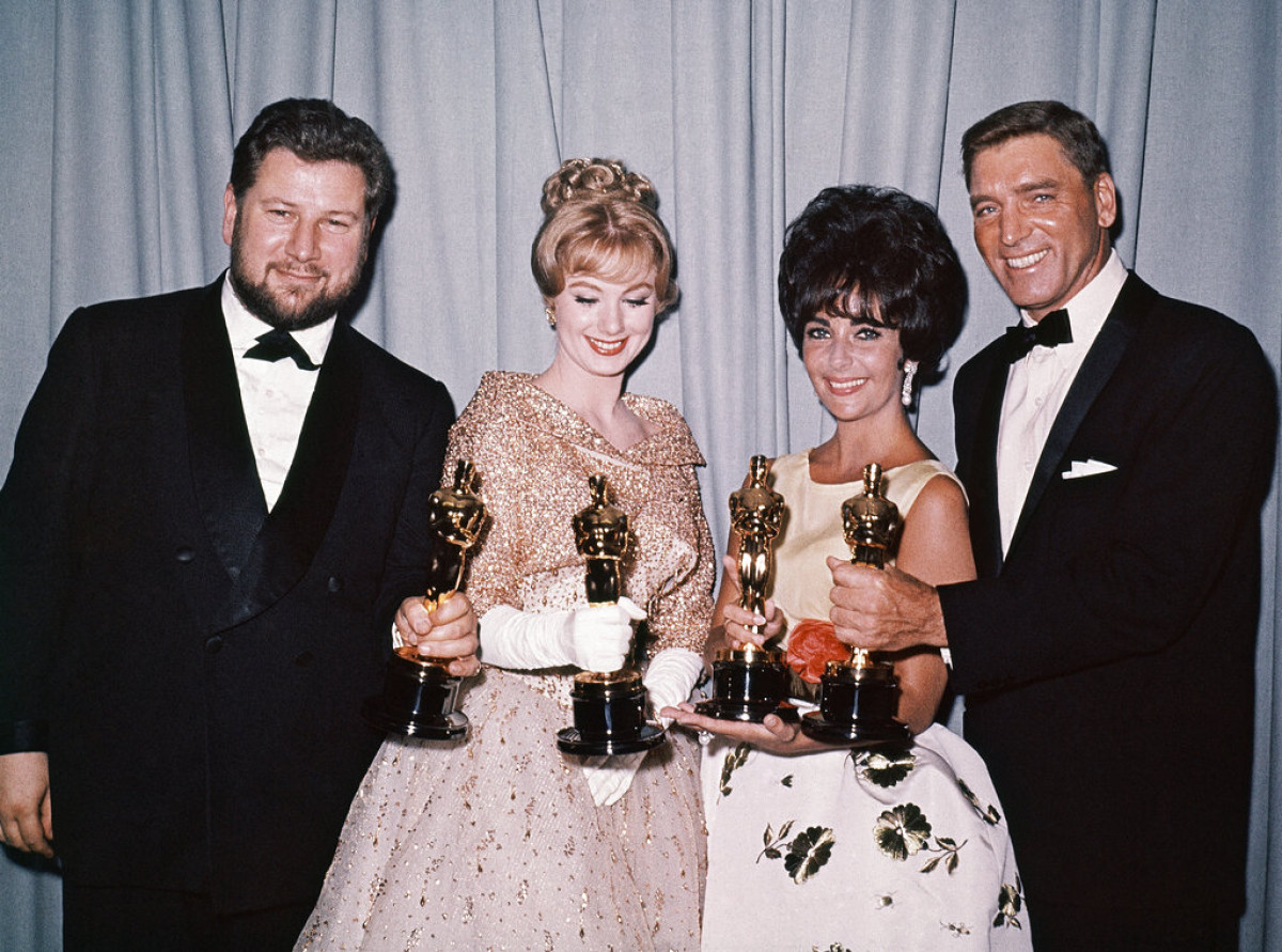 Τι γίνεται με τα φορέματα των Όσκαρ όταν σβήσουν τα φώτα;