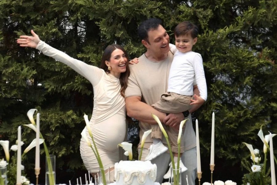 Ιωάννα Σιαμπάνη - Τζίμης Σταθοκωστόπουλος: Το ολόλευκο gender reveal πάρτι τους