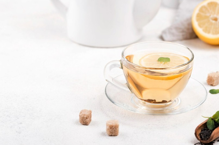 Γιατί αξίζει να πίνετε περισσότερο λευκό τσάι