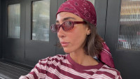 Χριστιάνα Μπέτα: Η topless φωτογραφία της σε έναν ειδυλλιακό, κατάφυτο καταρράκτη