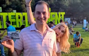 Ράνια Θρασκιά: Επικό throwback και απίθανες ευχές στον big brother της για τα γενέθλιά του