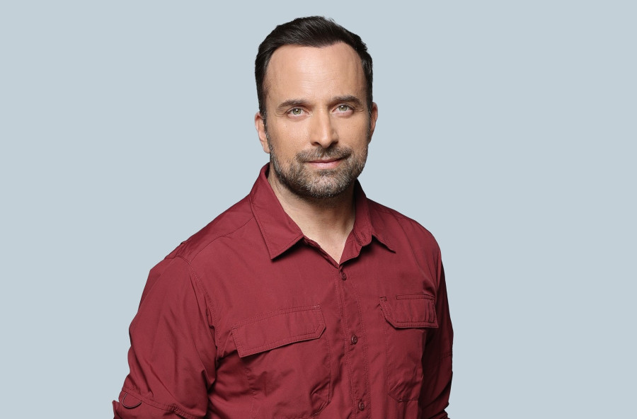 Έτσι ανακοίνωσε ο Λιανός ότι ξεκινά γυρίσματα για το The Floor!