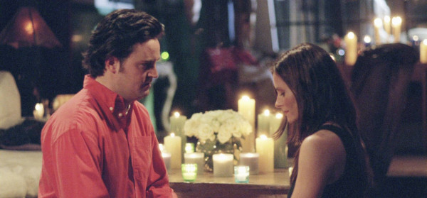 Matthew Perry: Γιατί αρνήθηκε να γυρίσει μια σκηνή στο Friends που θα μπορούσε να είχε αλλάξει τη σχέση του Chandler με την Monica
