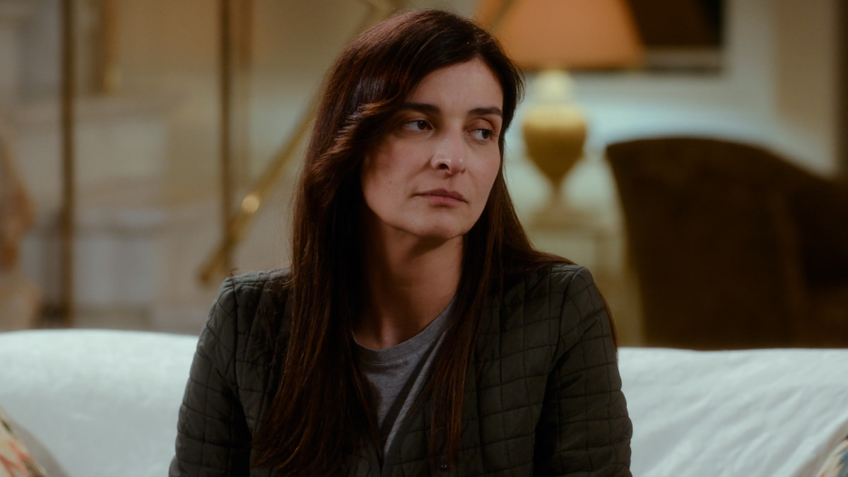 Η γη της ελιάς: Ο Στάθης δίνει τελεσίγραφο στην Ιουλία και δεν μπλοφάρει