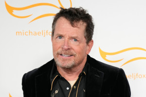 Παγκόσμια συγκίνηση για το comeback του Michael J. Fox στο πλευρό του Harrison Ford