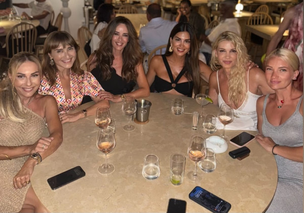 Τσιμτσιλή-Μεσσαροπούλου-Ζαχαρέα: Live your Myth in Greece (in Paros για την ακρίβεια)
