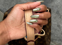 Fall Nails: Το inspo που έψαχνες για το πρώτο μανικιούρ του Φθινοπώρου