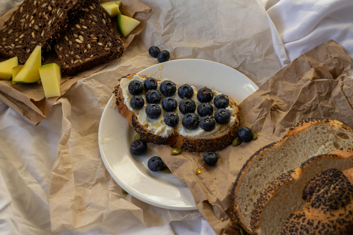 Γιατί πρέπει να προσθέτεις φρέσκα φρούτα στο πρωινό σου
