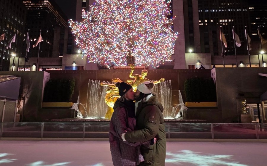 Alexandra Grant- Keanu Reeves: Ραντεβού και φιλιά στο πιο ρομαντικό σκηνικό της Νέας Υόρκης