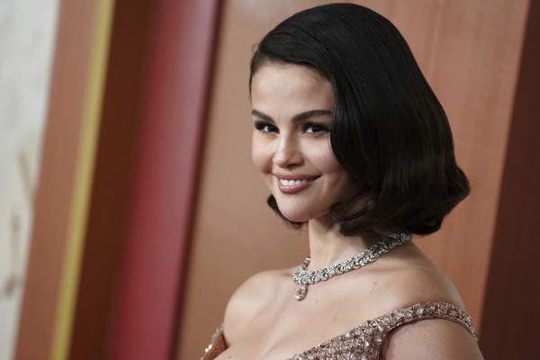 Η Selena Gomez επιστρέφει στο «Wizards Beyond Waverly Place» ως guest star στη 2η σεζόν